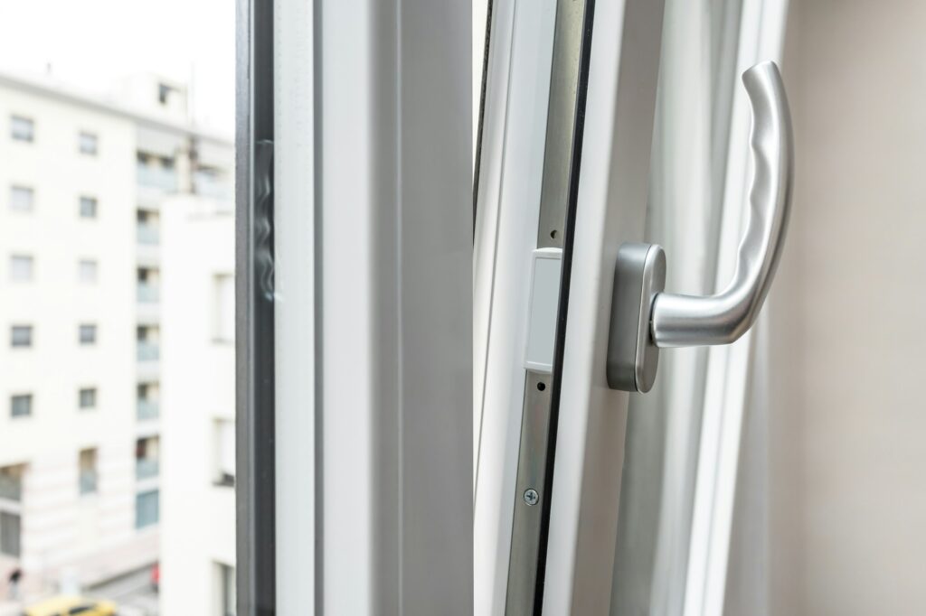 Window aluminum open detail
